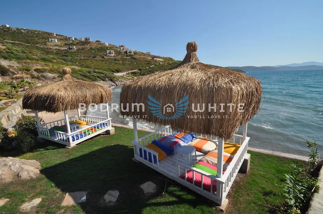 Bodrum Fcc 2 Bedroom Lakeview Garden Holiday Apartment A70